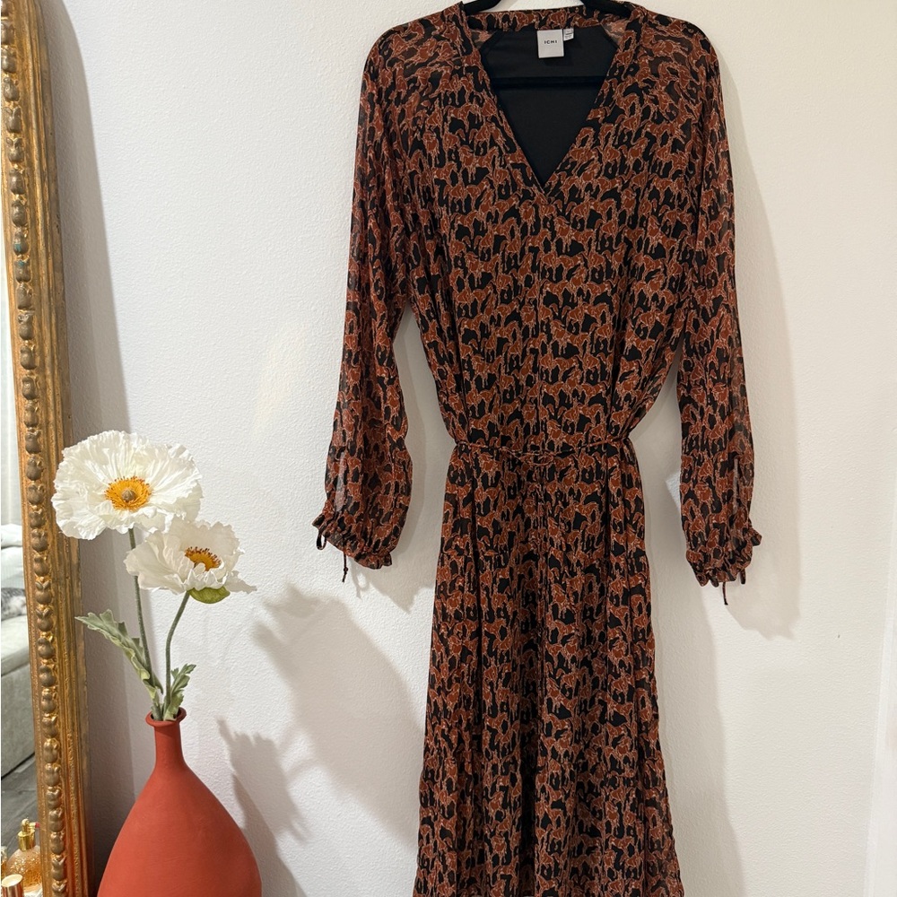 Chic Black and Brown Long Sleeve Dress
